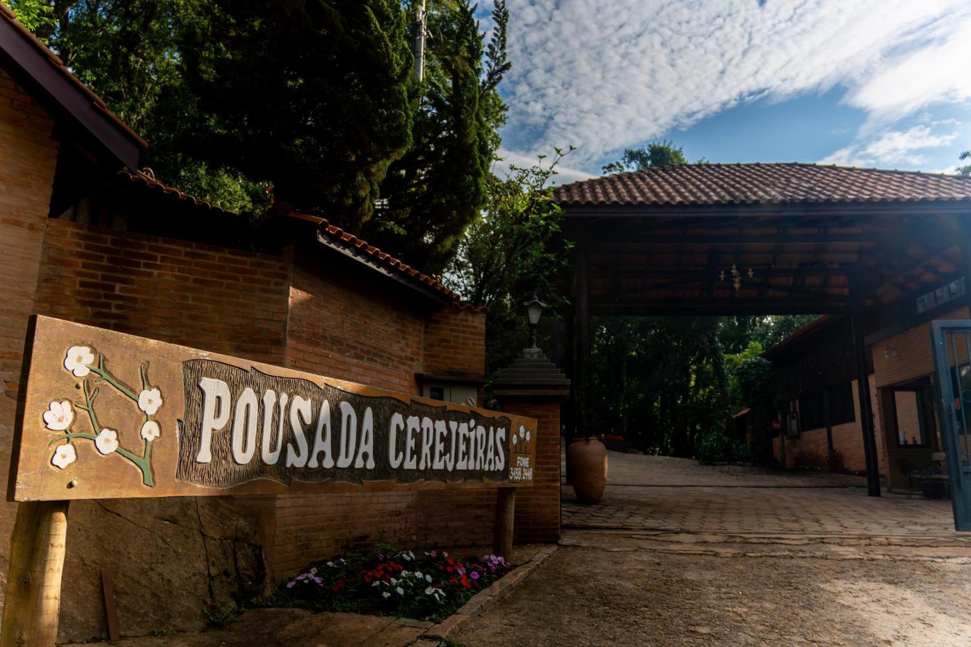 Pousada Cerejeiras Monte Verde  Luaran gambar